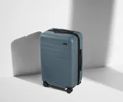 Away The Carry-On Hardshell Suitcase image 3