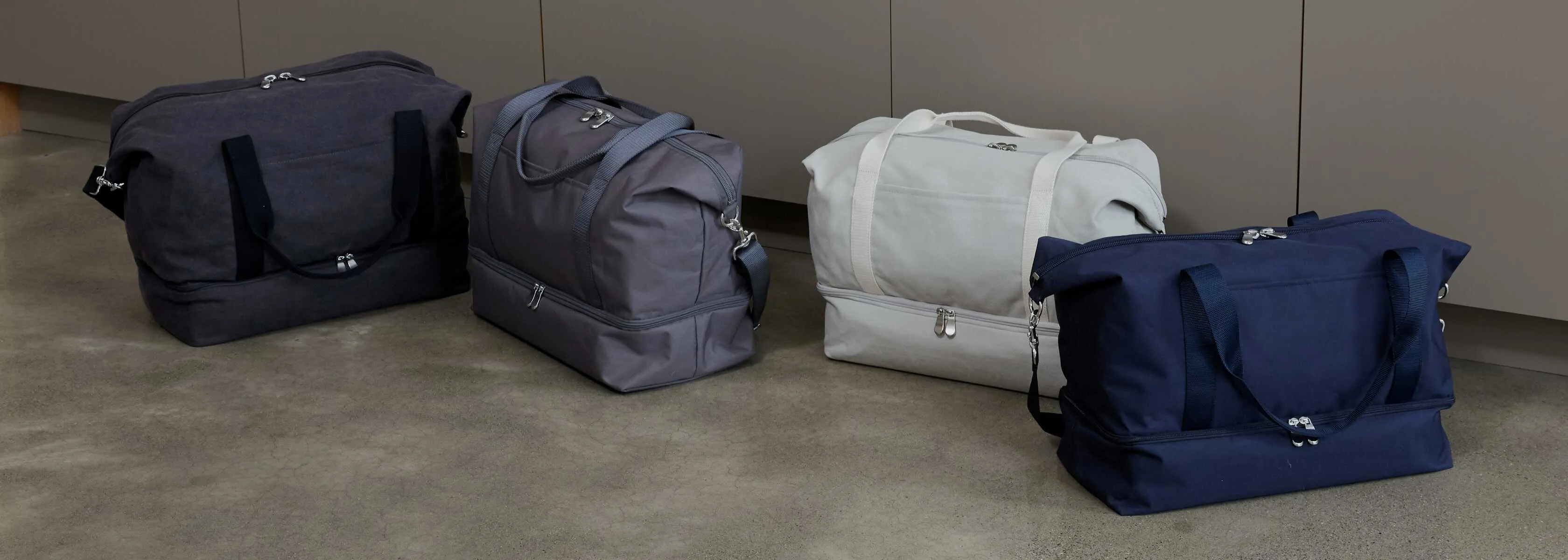 Lo & Sons Catalina Deluxe 2.0 Weekender Bag image 2